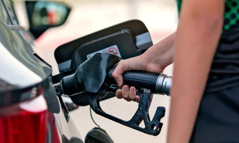 تفاوت بین خودرو دیزلی و بنزینی در چیست و چه معایب و مزایایی دارند؟